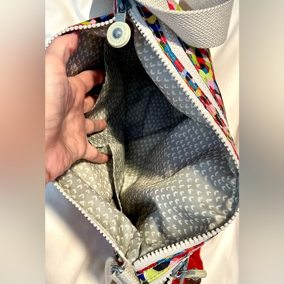 *EUC* KIPLING Davina “Confetti” Crossbody Bag - Multicolor w/Red Monkey Fob - Picture 8 of 14